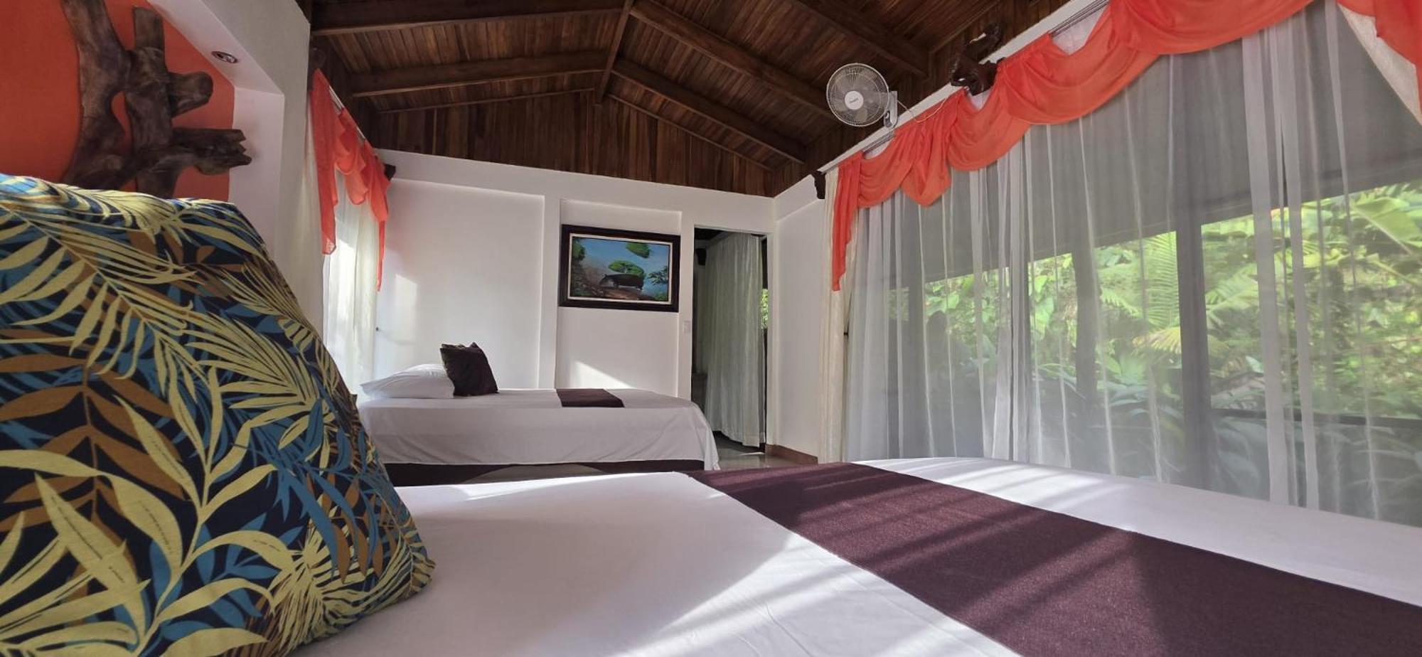 Hotel Catarata Río Celeste Bijagua Esterno foto